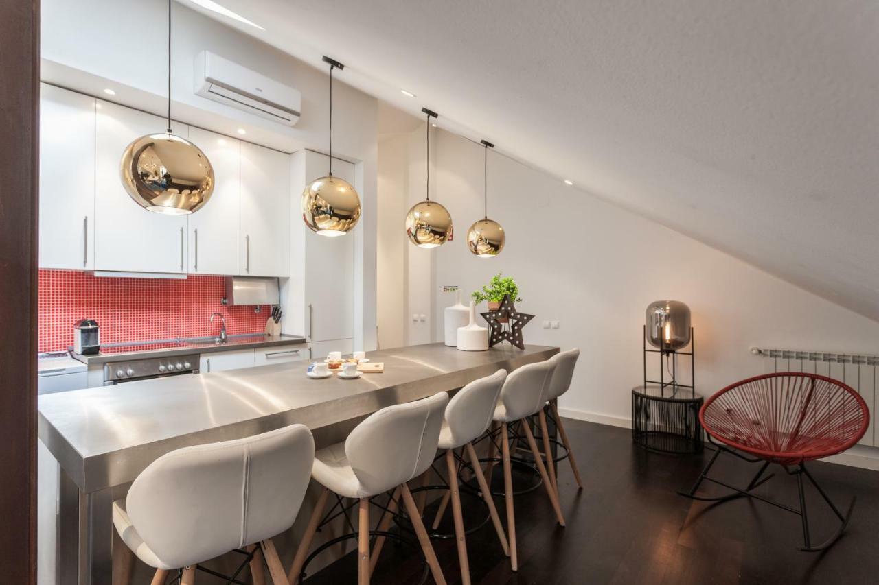 Explore Vibrant From A Designer Loft At Casa Da Barroca Appartement