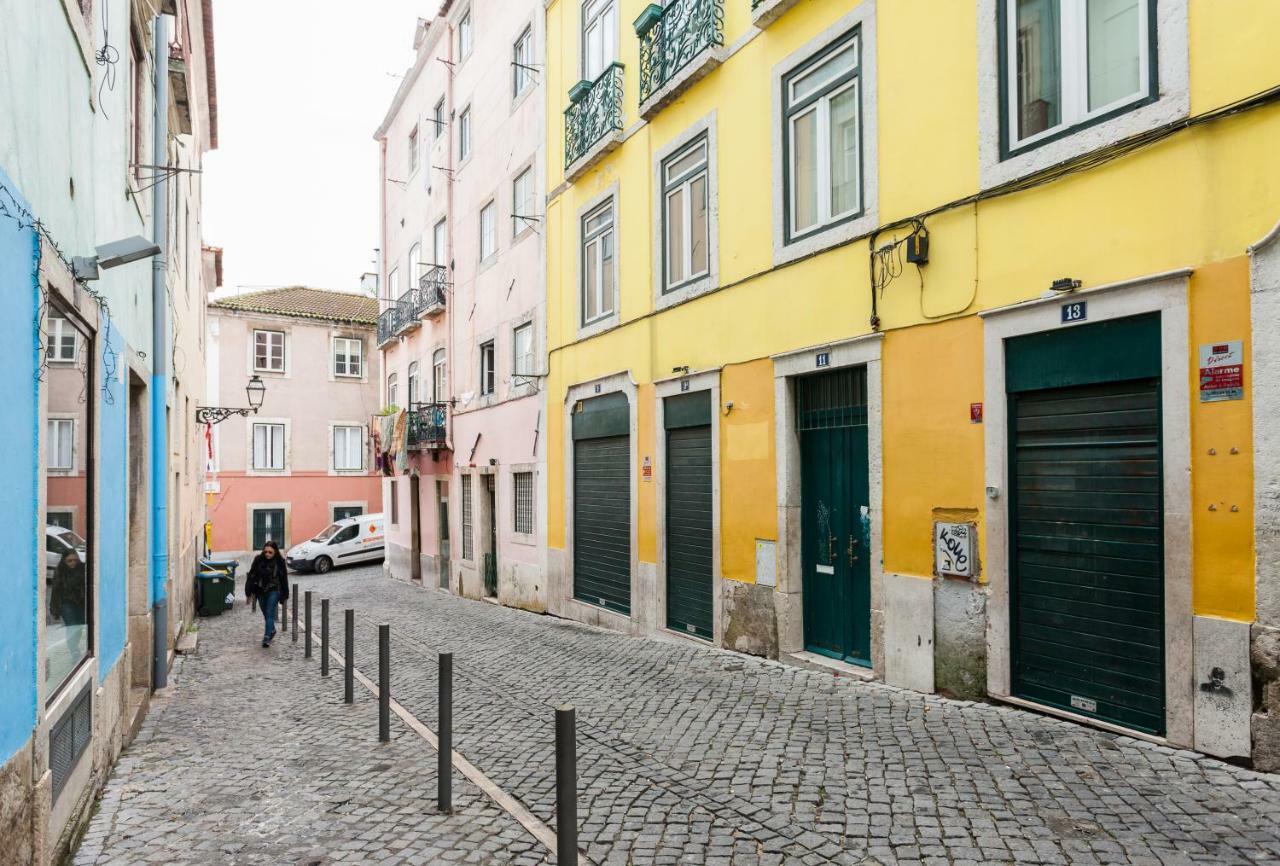 Appartement Explore Vibrant From A Designer Loft At Casa Da Barroca Lisboa