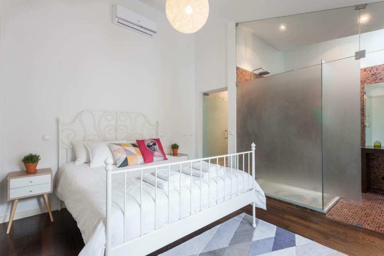 Appartement Explore Vibrant From A Designer Loft At Casa Da Barroca Lisboa